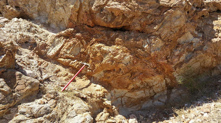 Miranda Discovery Outcrop - Stockwork in Granite